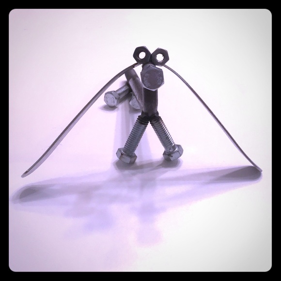 Cute daushund make of nuts and bolts - Picture 2 of 3